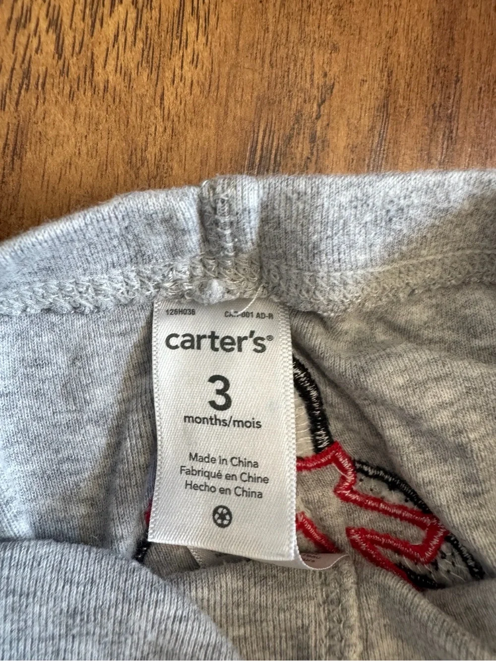 Carter’s Baby 2-Piece Gray Penguin Pants & Sherpa Bear Hoodie Set – 3M